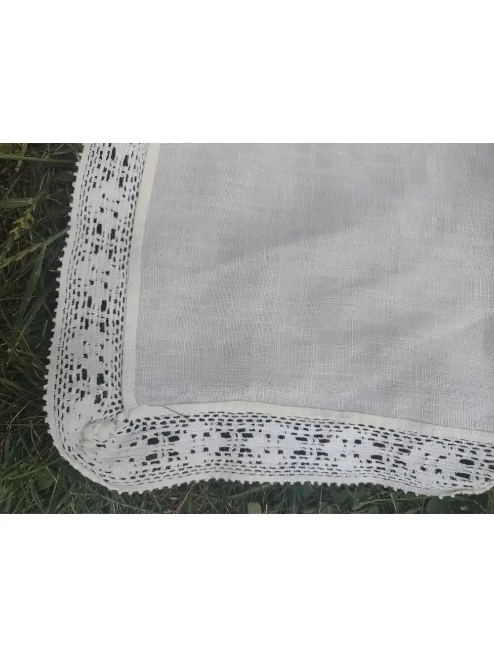 8pc Vintage Eyelet Lace Cutwork Linen Table Runner Lot Cottagecore Shabby Chic